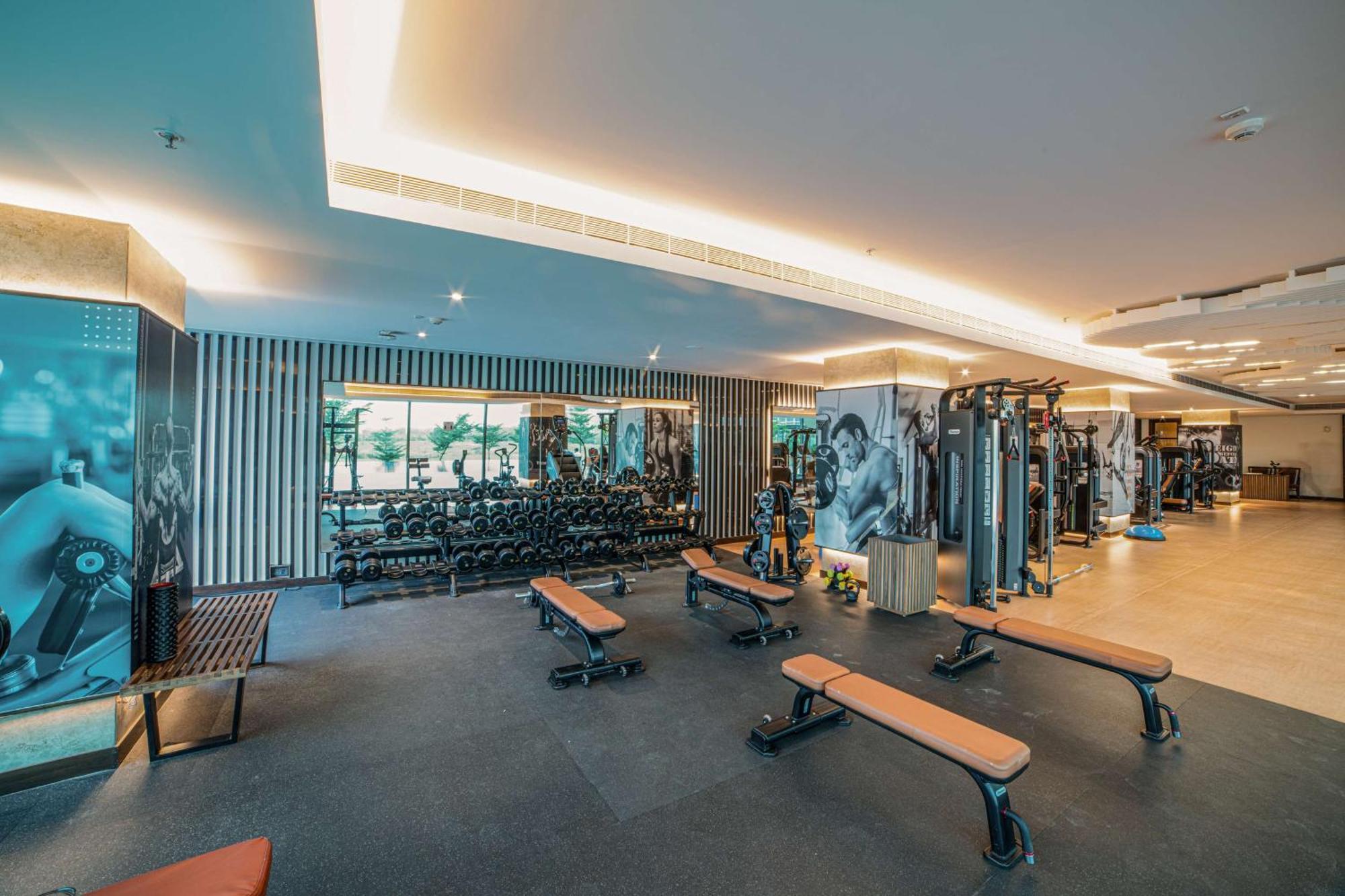 Gift City Club, A Member Of Radisson Individuals Γκαντχιναγκάρ Εξωτερικό φωτογραφία