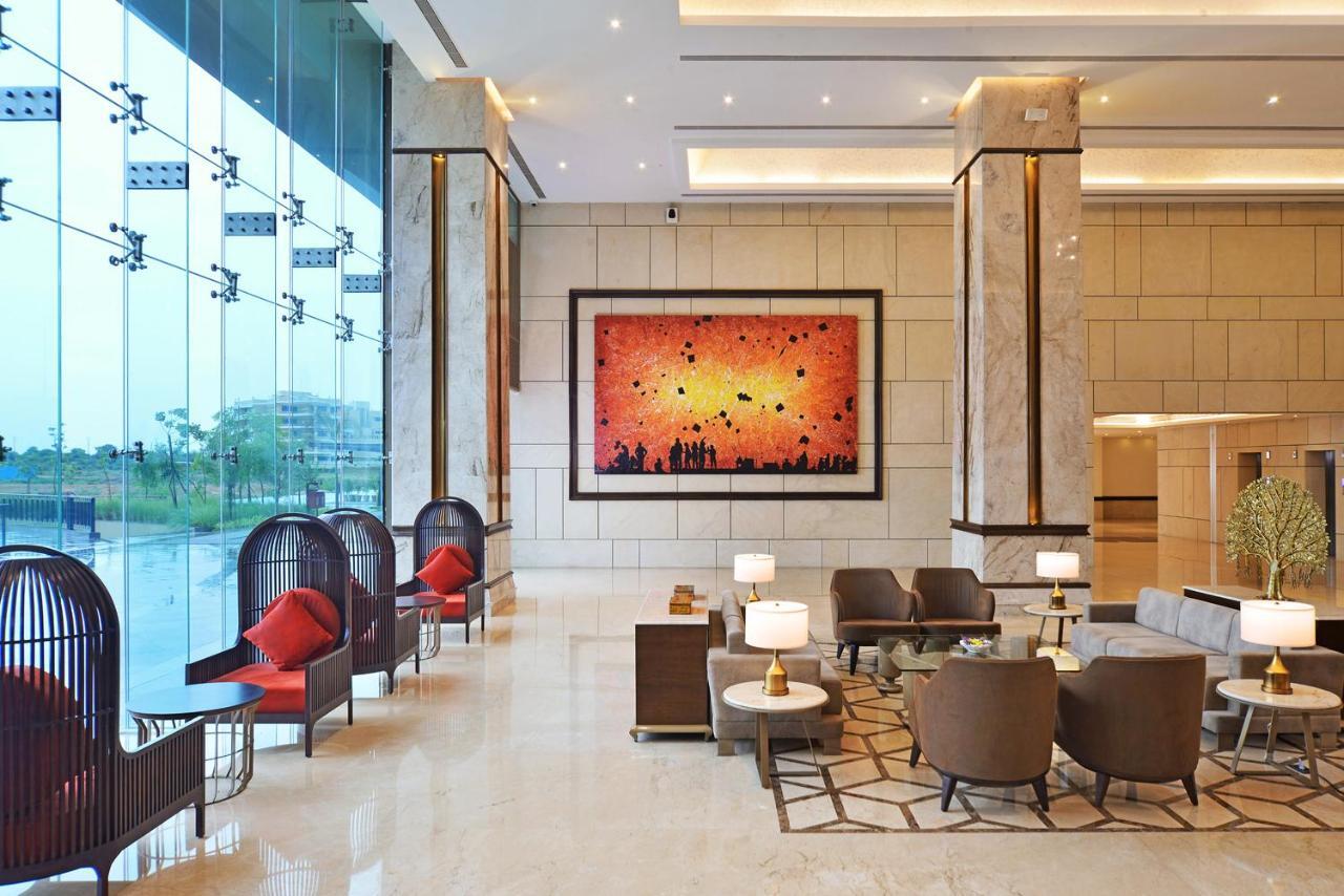 Gift City Club, A Member Of Radisson Individuals Γκαντχιναγκάρ Εξωτερικό φωτογραφία